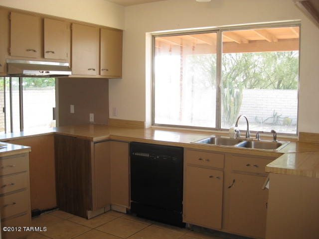 7840 North Rasmussen Avenue Tucson, AZ 85741 - Photo 14 of 29