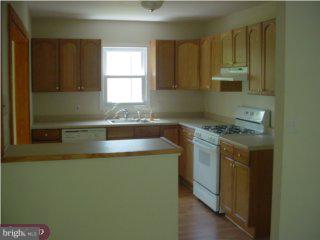8 Buckingham Road Marlton, NJ 08053 - Photo 2 of 3