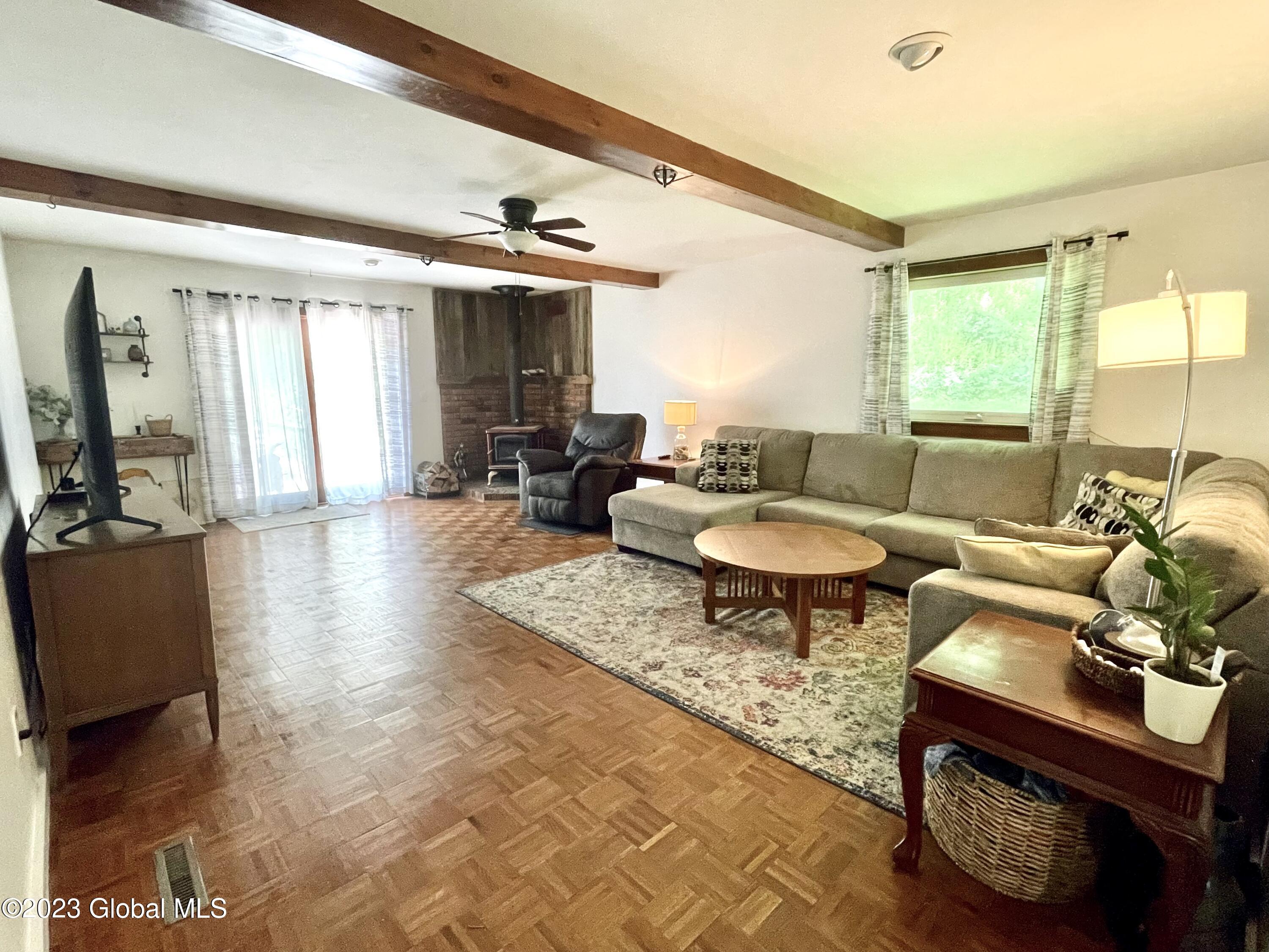 317 Hubb Shutts Road Cobleskill, NY 12043 - Photo 7 of 31 Living room