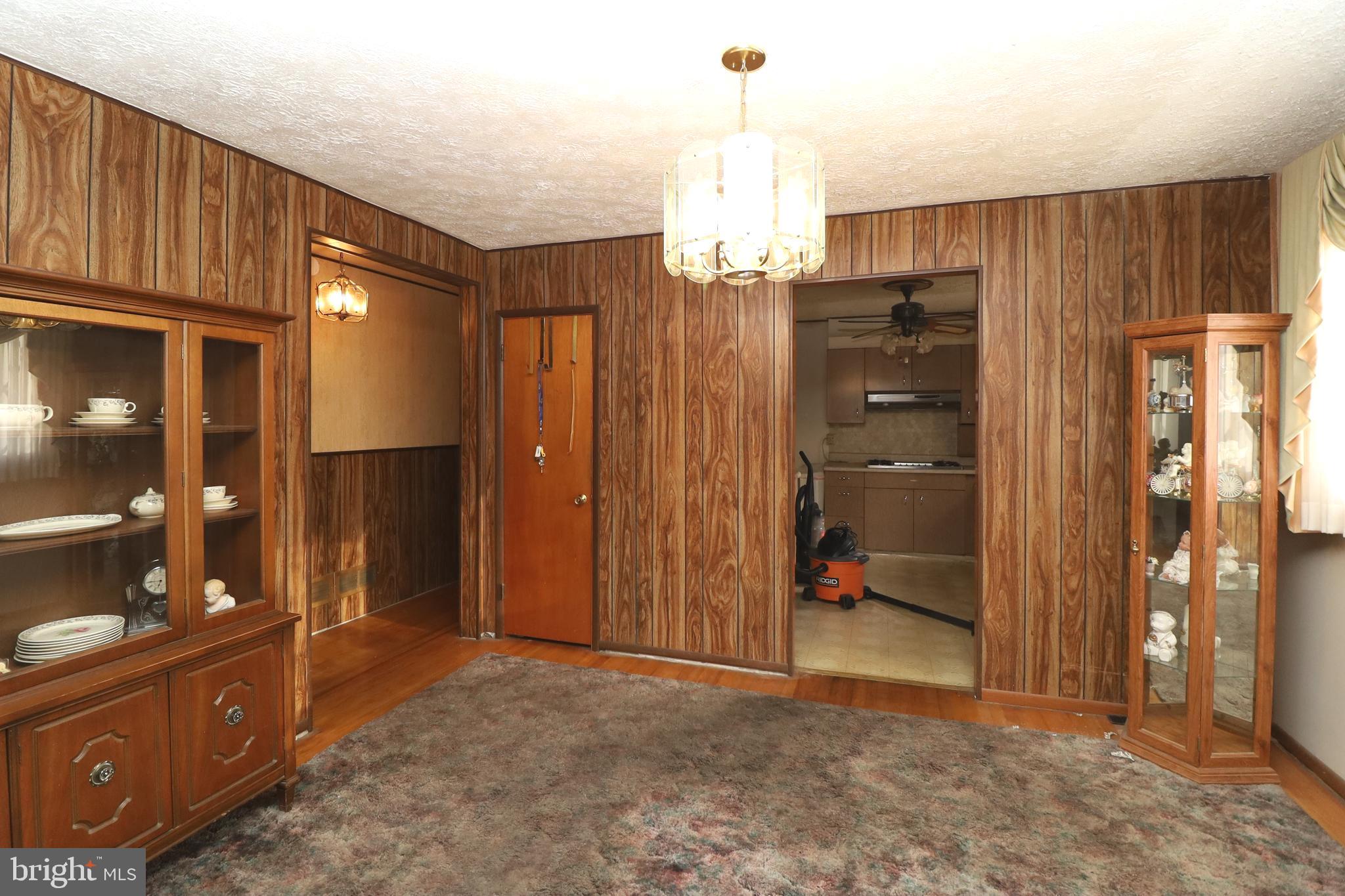 1227 Hillshire Road Baltimore, MD 21222 - Photo 7 of 23