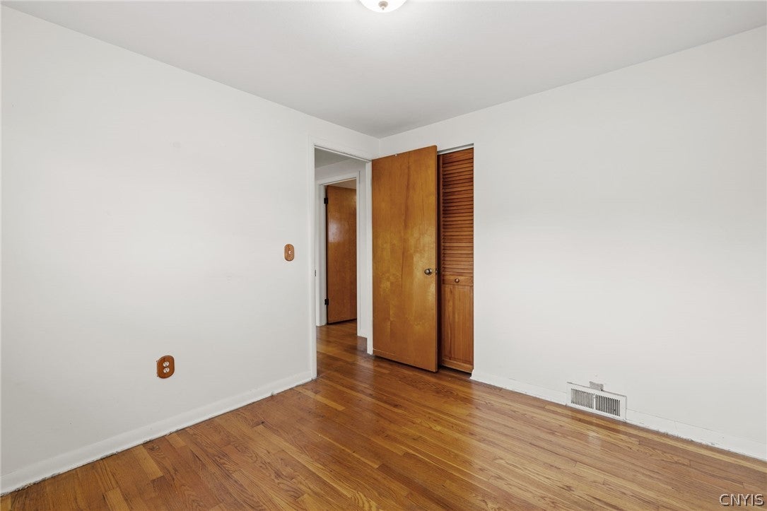 326 Hillbrook Road Syracuse, NY 13219 - Photo 9 of 29 Gallery Image 9