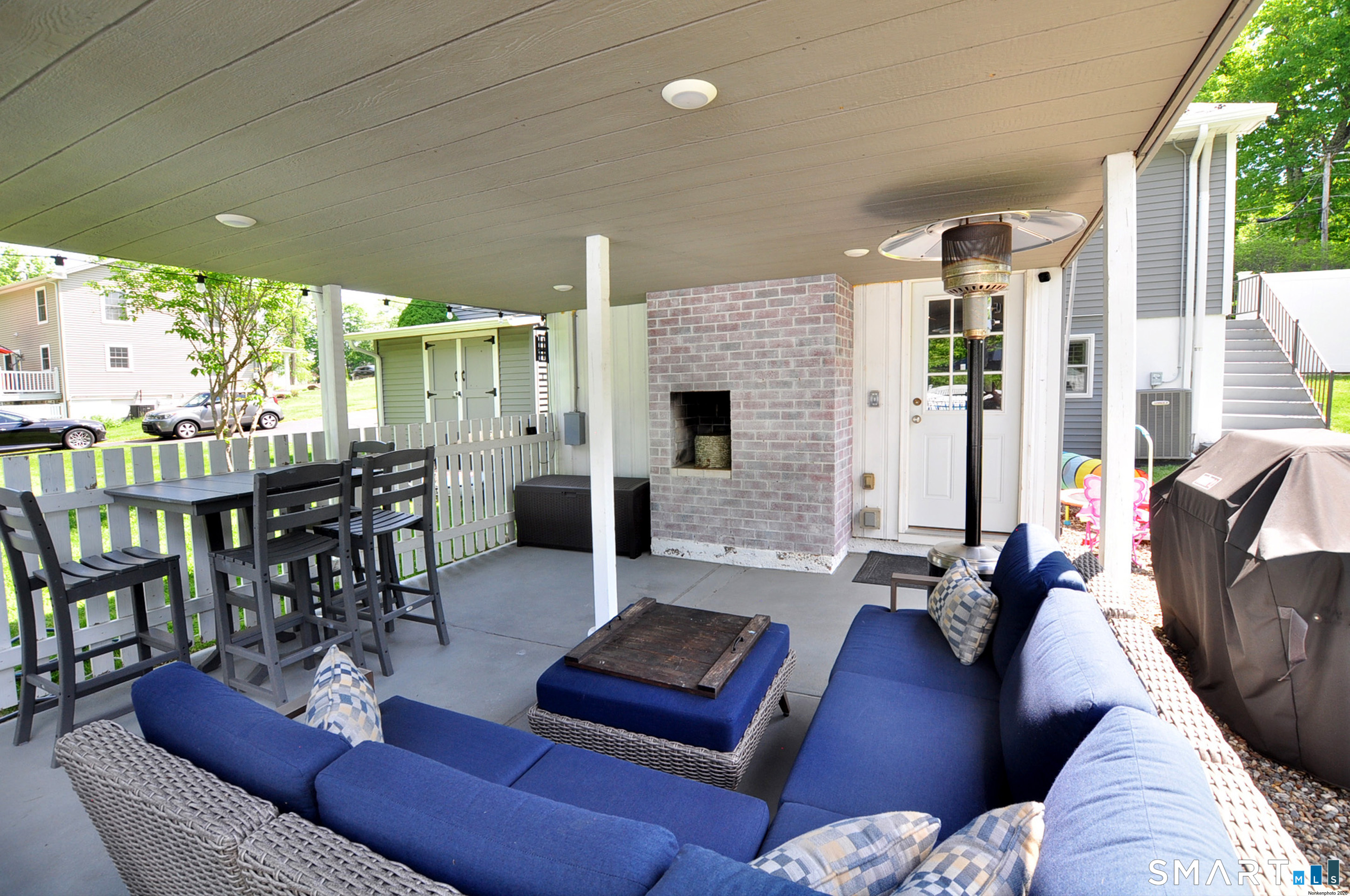 429 South Stone Street Suffield, CT 06093 - Photo 35 of 39