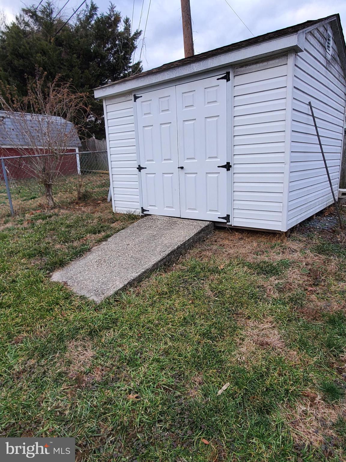 601 Banyan Road Edgewood, MD 21040 - Photo 28 of 31 a view of a backyard