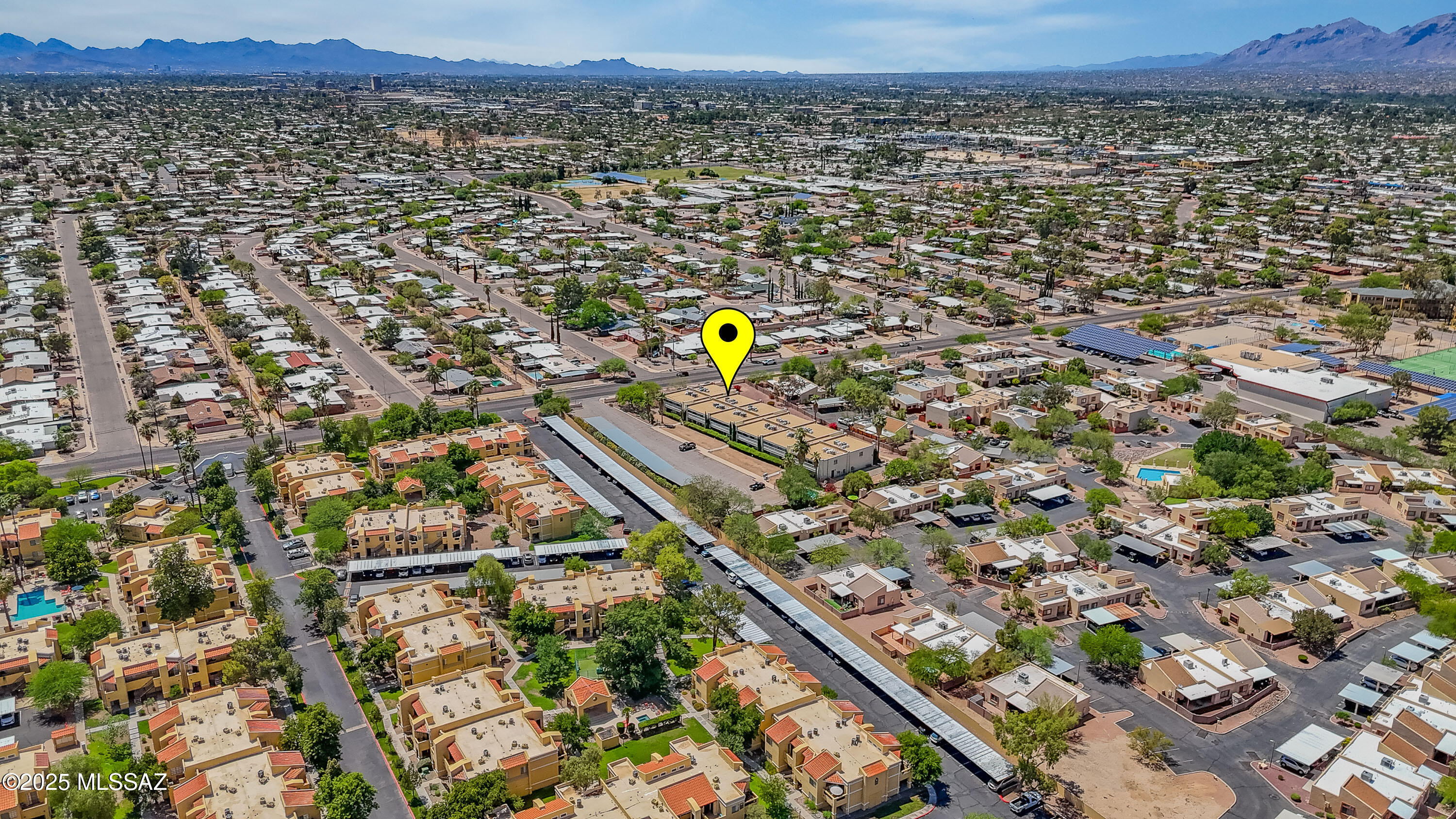 625 South Prudence Road, Unit 201 Tucson, AZ 85710 - Photo 3 of 24