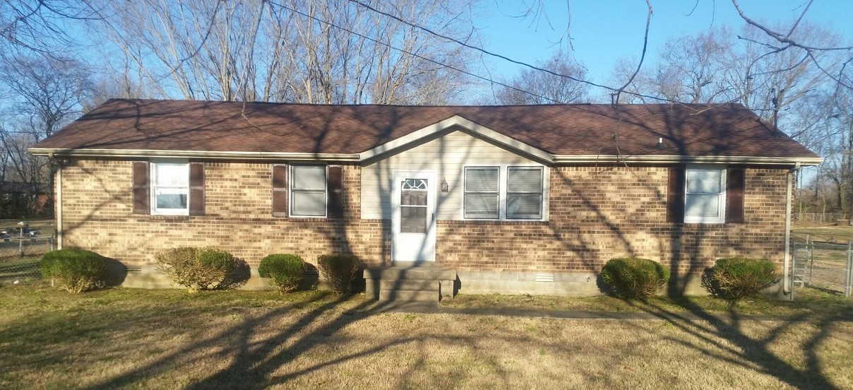 575 Needmore Road Clarksville, TN 37040 - Photo 1 of 47