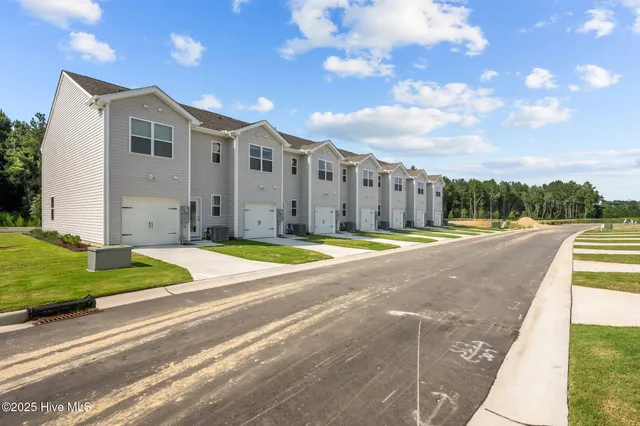 $241,990 | 1018 Bayard Wootten Way, New Bern, NC 28562