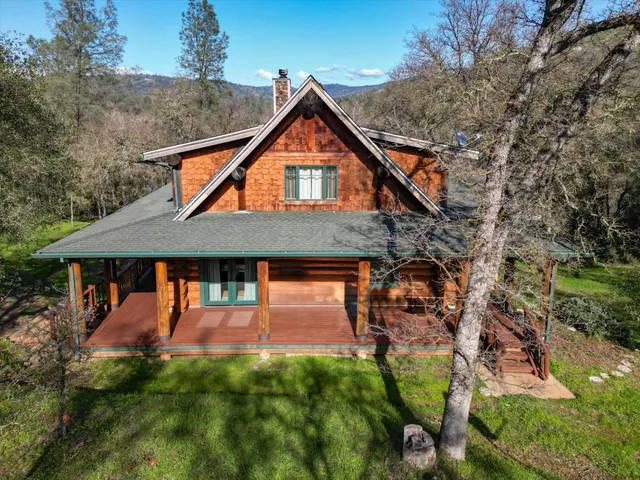 front view of house with a yard