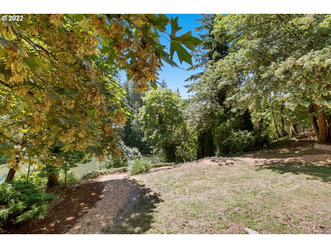 7200 Childs Road Lake Oswego, OR 97035 - Photo 21 of 32 Gallery Image 21