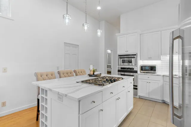 $1,495,000 | 506 River Street, Minneapolis, MN 55401