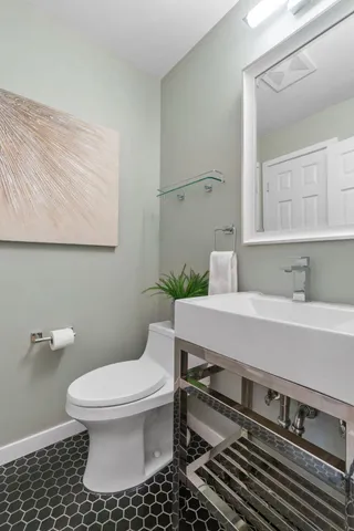 $1,495,000 | 506 River Street, Minneapolis, MN 55401