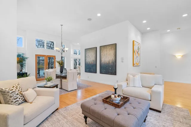 $1,495,000 | 506 River Street, Minneapolis, MN 55401