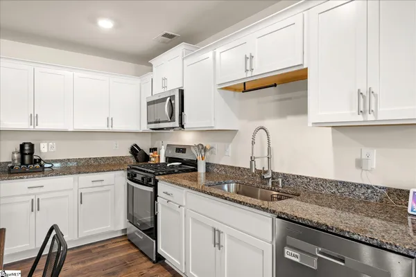 $265,000 | 107 Maple Street, Easley, SC 29640