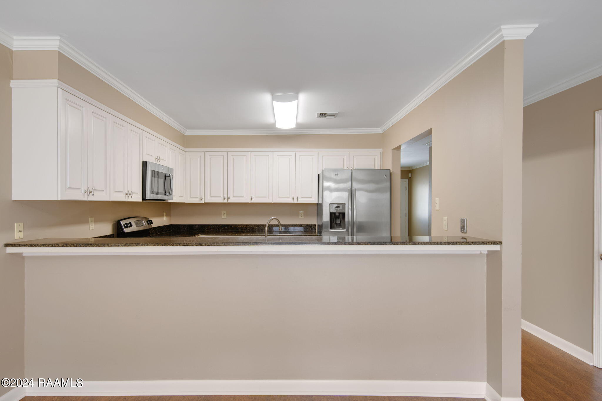 3500 East Simcoe Street, Unit 72 Lafayette, LA 70501 - Photo 11 of 22 13-web-or-mls-3500 E Simcoe 72-13