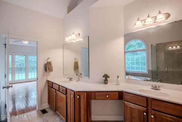 $750,000 | 522 Chablis Way, Wilmington, NC 28411