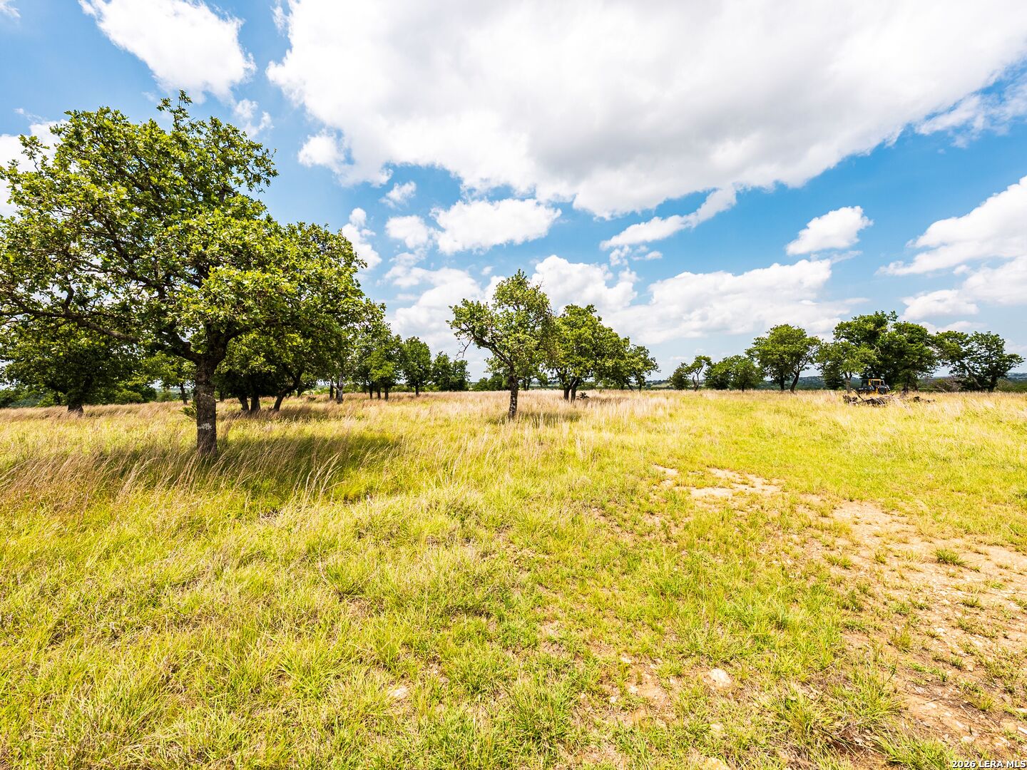 596 Ruger Road Fredericksburg, TX 78624 - Photo 2 of 30