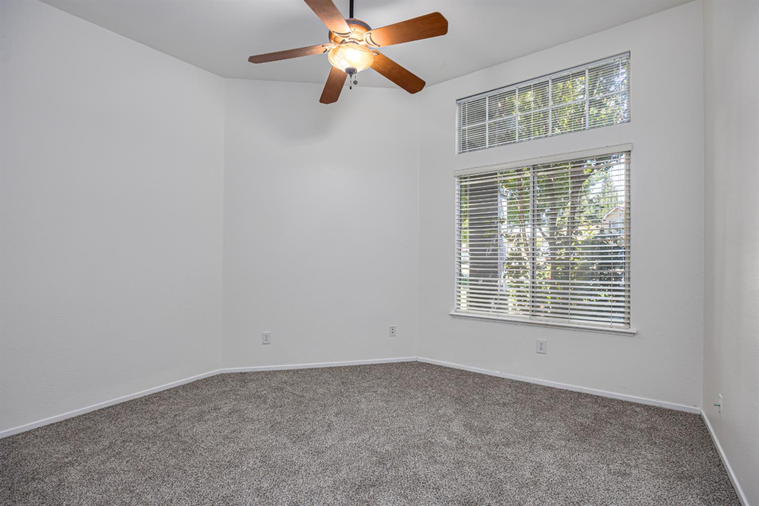 9282 Dever Circle Elk Grove, CA 95624 - Photo 33 of 38 BEDROOM 4