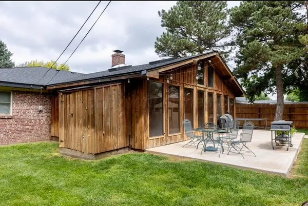 $285,000 | 110 Dallam Avenue, Dumas, TX 79029