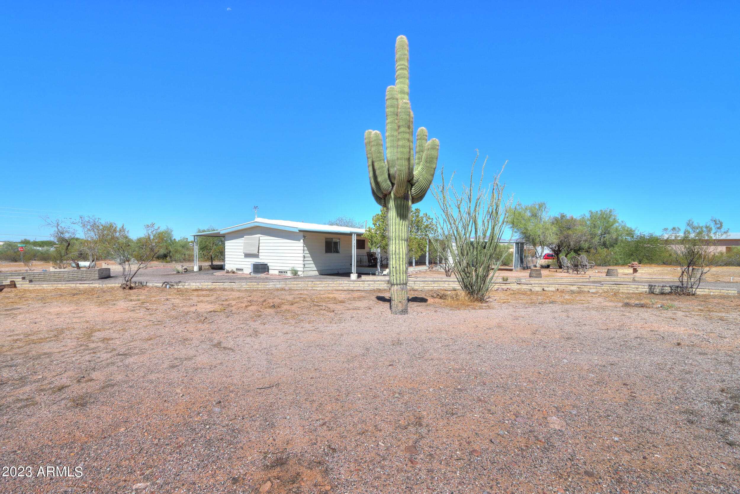 1781 South Starr Road Apache Junction, AZ 85119 - Photo 5 of 39 08