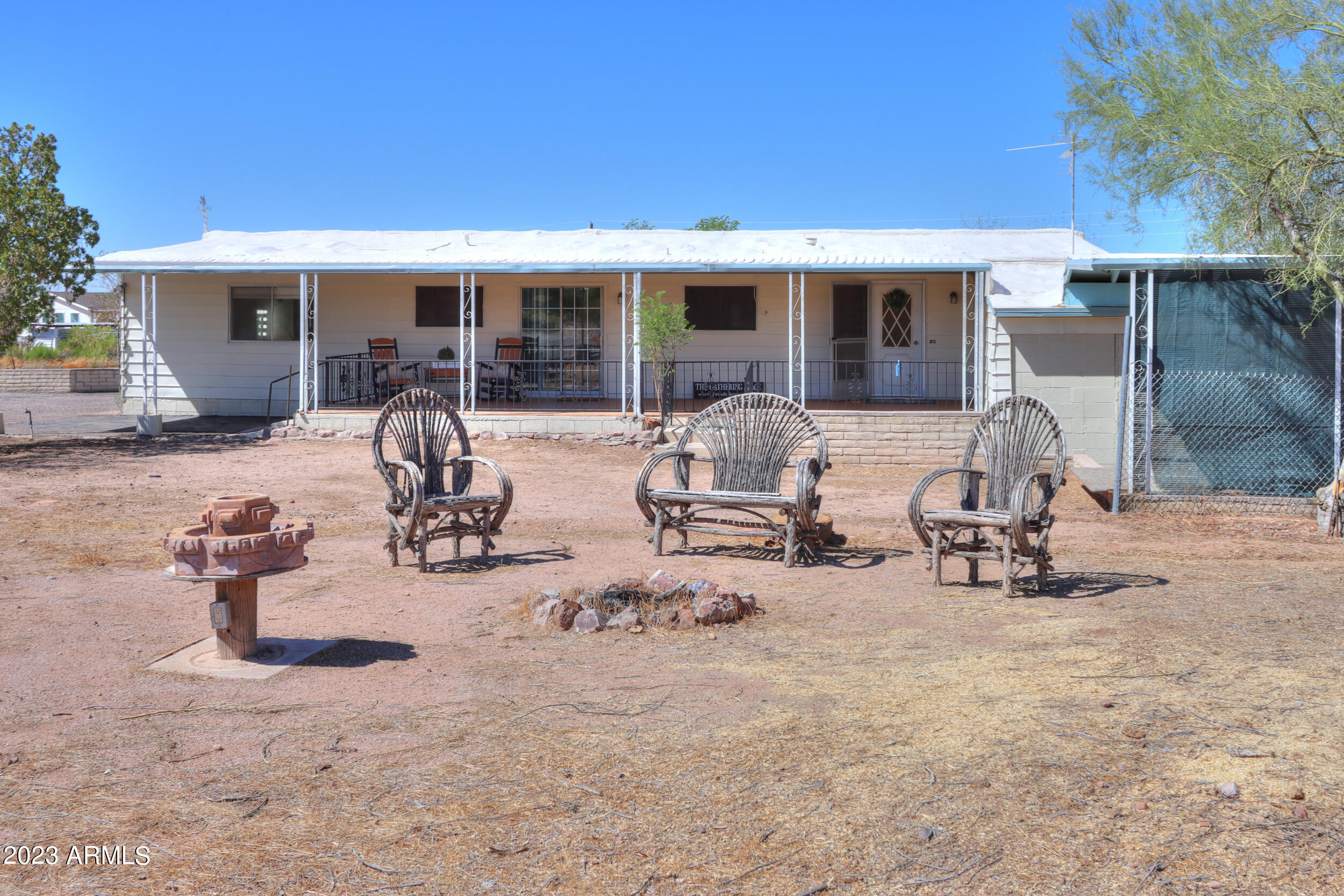 1781 South Starr Road Apache Junction, AZ 85119 - Photo 7 of 39 11
