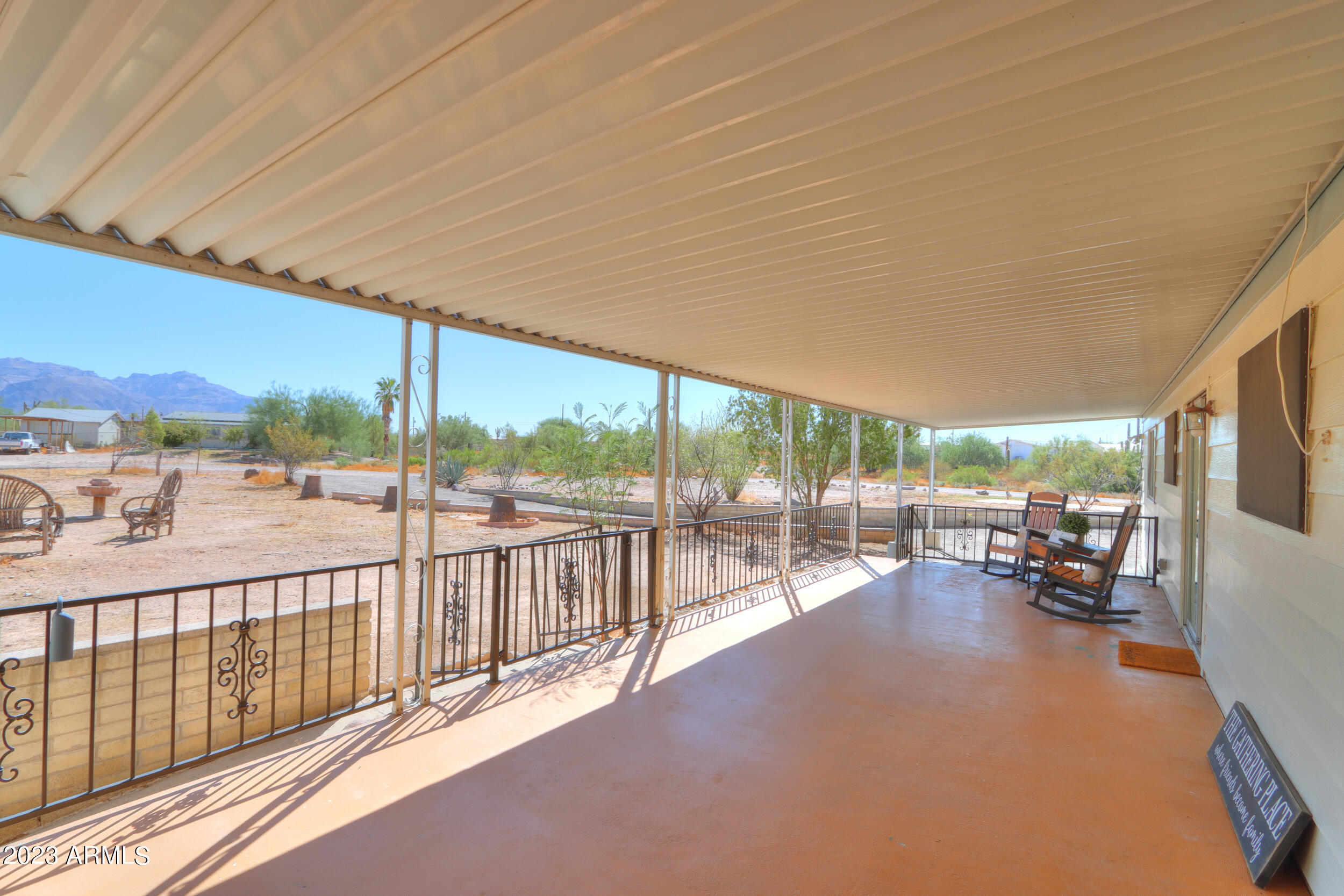 1781 South Starr Road Apache Junction, AZ 85119 - Photo 9 of 39 17