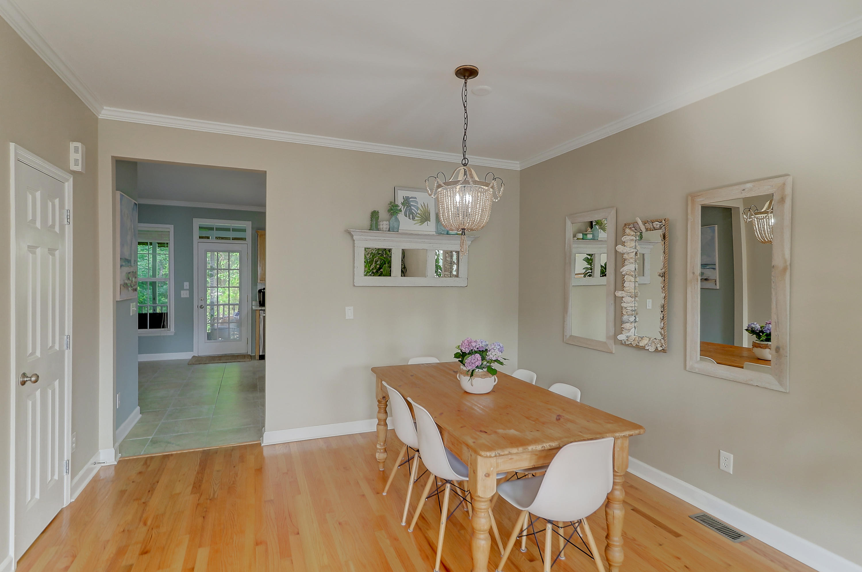 256 Fair Sailing Road Mount Pleasant, SC 29466 - Photo 13 of 51 Dining Area