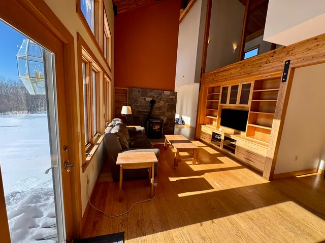 $2,950,000 | 104 Upper Stonehouse Mountain Road, Orford, NH 03777