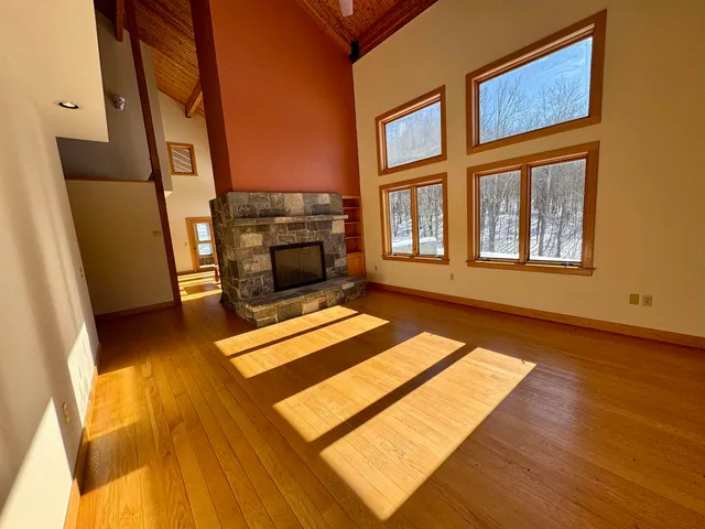 $2,950,000 | 104 Upper Stonehouse Mountain Road, Orford, NH 03777