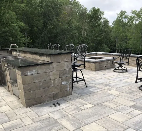 $2,950,000 | 104 Upper Stonehouse Mountain Road, Orford, NH 03777