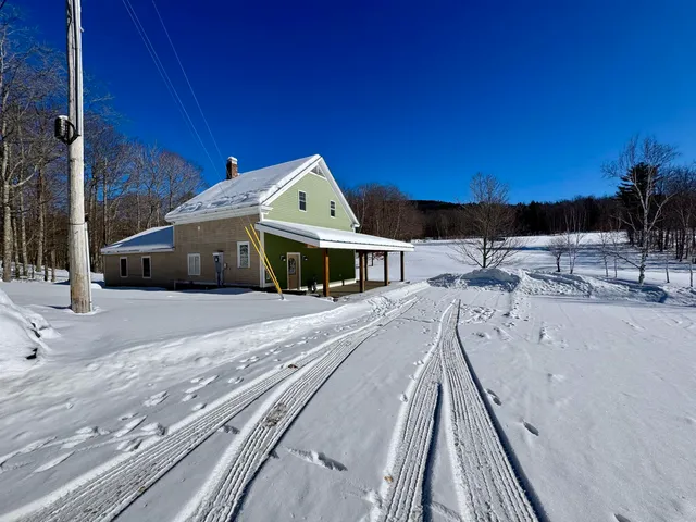 $2,950,000 | 104 Upper Stonehouse Mountain Road, Orford, NH 03777