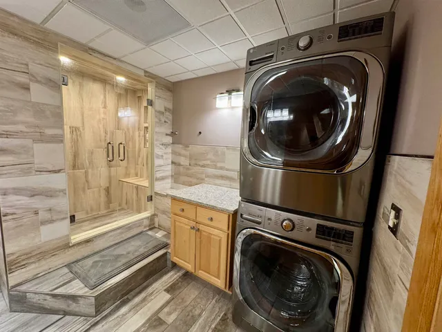 $2,950,000 | 104 Upper Stonehouse Mountain Road, Orford, NH 03777