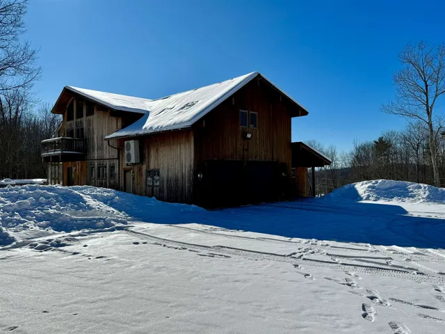 $2,950,000 | 104 Upper Stonehouse Mountain Road, Orford, NH 03777