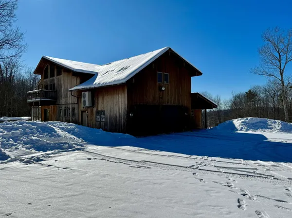 $2,950,000 | 104 Upper Stonehouse Mountain Road, Orford, NH 03777