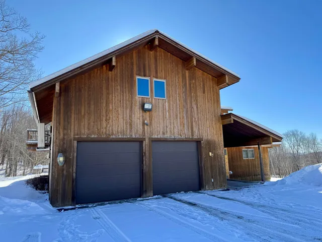 $2,950,000 | 104 Upper Stonehouse Mountain Road, Orford, NH 03777