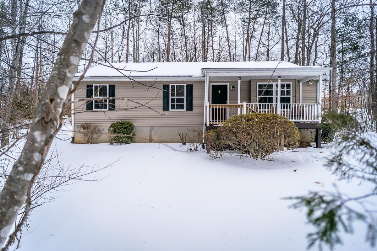 37 Hatchechubee Road Palmyra, VA 22963 - Photo 22 of 27 front view of a house with a yard