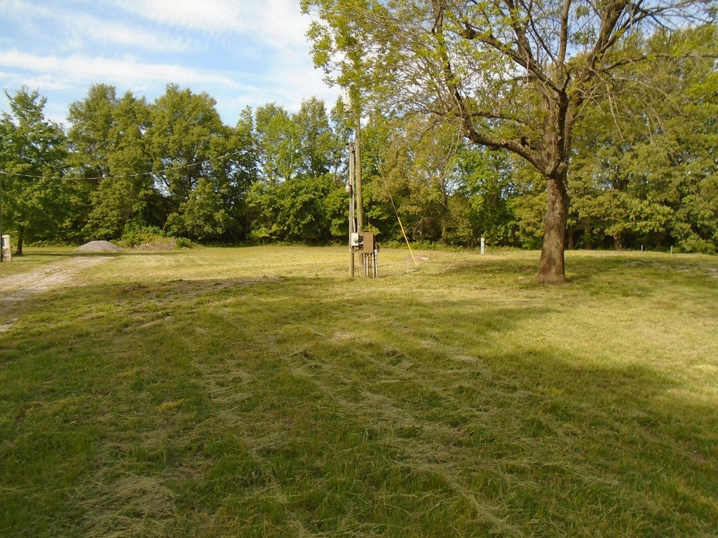 17541 Rangers Landing Road Calhoun, KY 42327 - Photo 7 of 17 Gallery Image 7