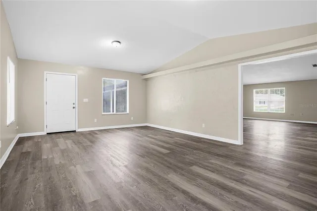 $1,895 | 5400 Northwest 62nd Place, Ocala, FL 34482