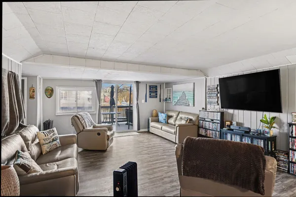 $249,999 | 31908 Decker Road, Colon, MI 49040