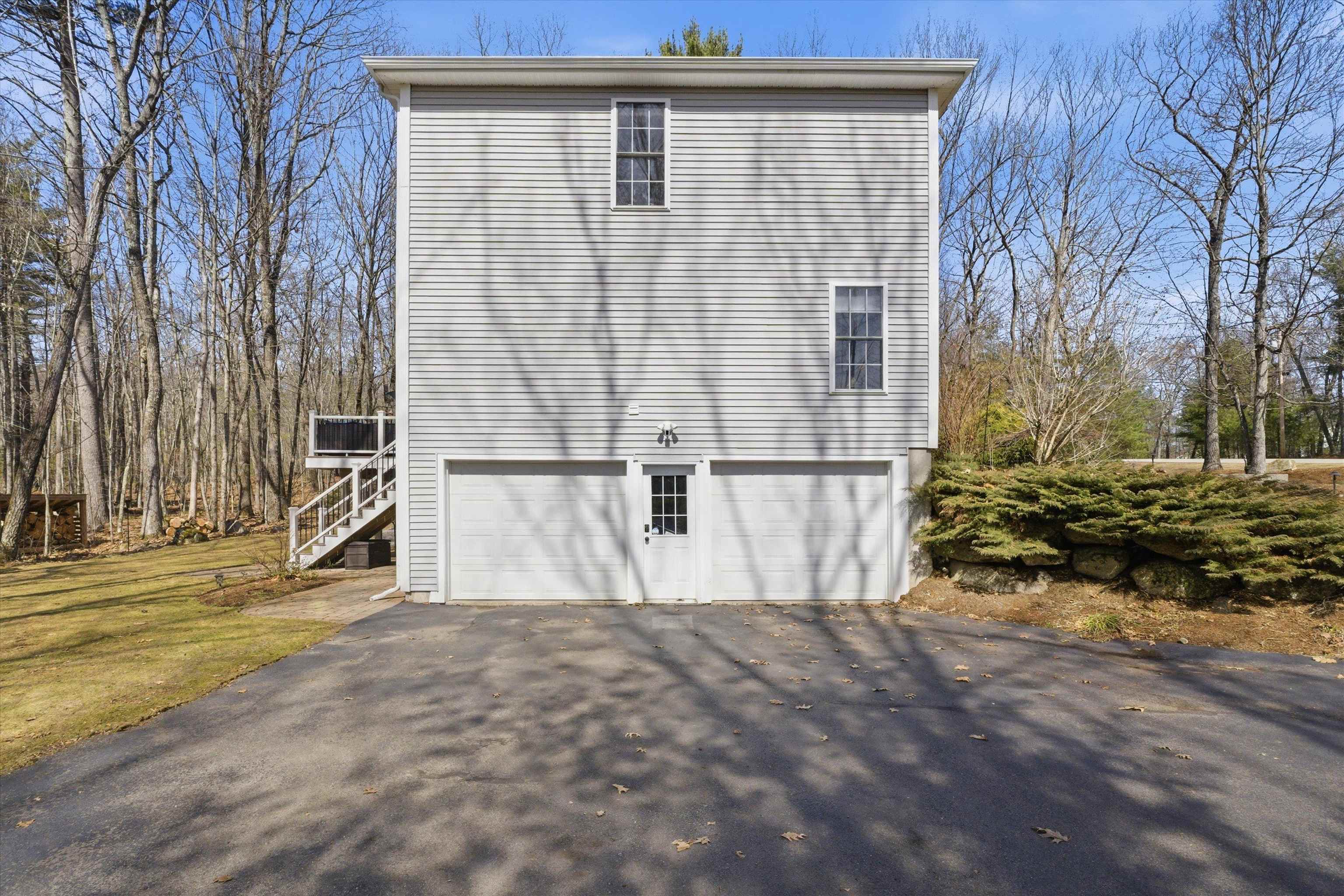 64 Peppermint Street Goffstown, NH 03045 - Photo 44 of 50