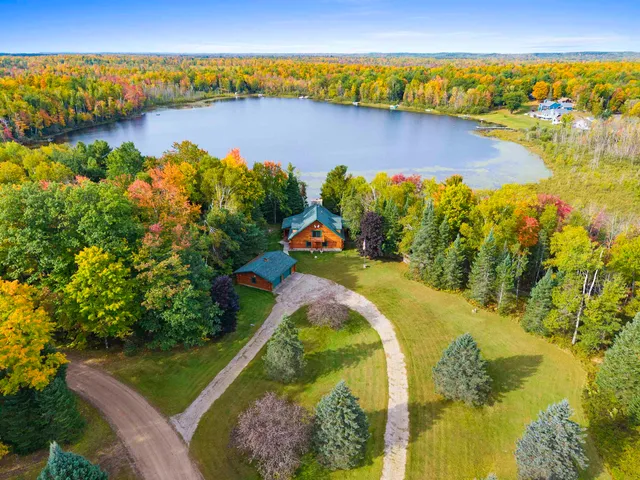 $730,000 | 15811 Cedar Ridge Lane, Mountain, WI 54149