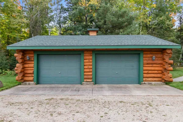 $730,000 | 15811 Cedar Ridge Lane, Mountain, WI 54149