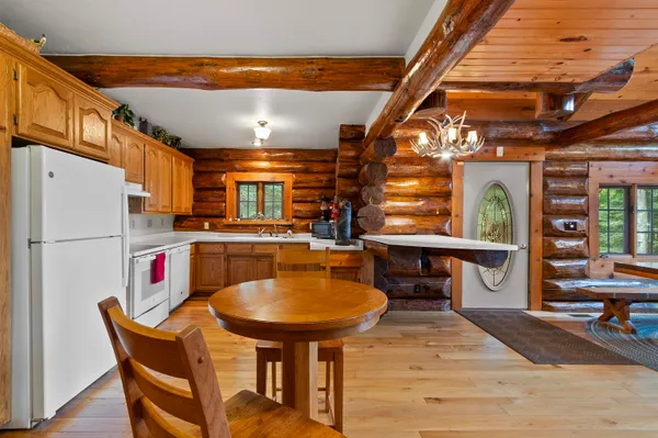 $730,000 | 15811 Cedar Ridge Lane, Mountain, WI 54149