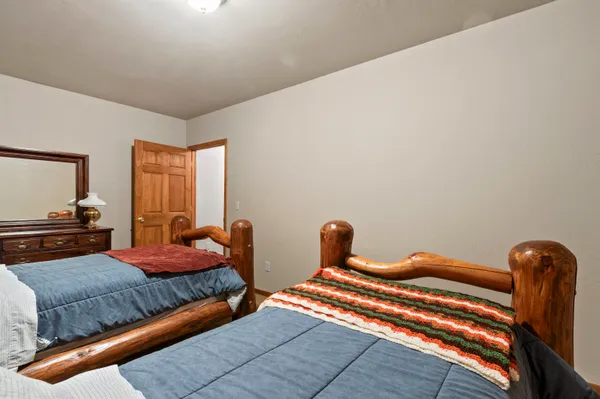 $730,000 | 15811 Cedar Ridge Lane, Mountain, WI 54149