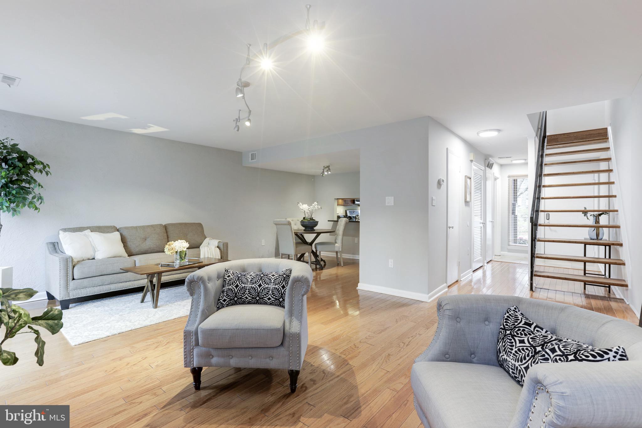 11902 Escalante Court Reston, VA 20191 - Photo 13 of 57 Gallery Image 13