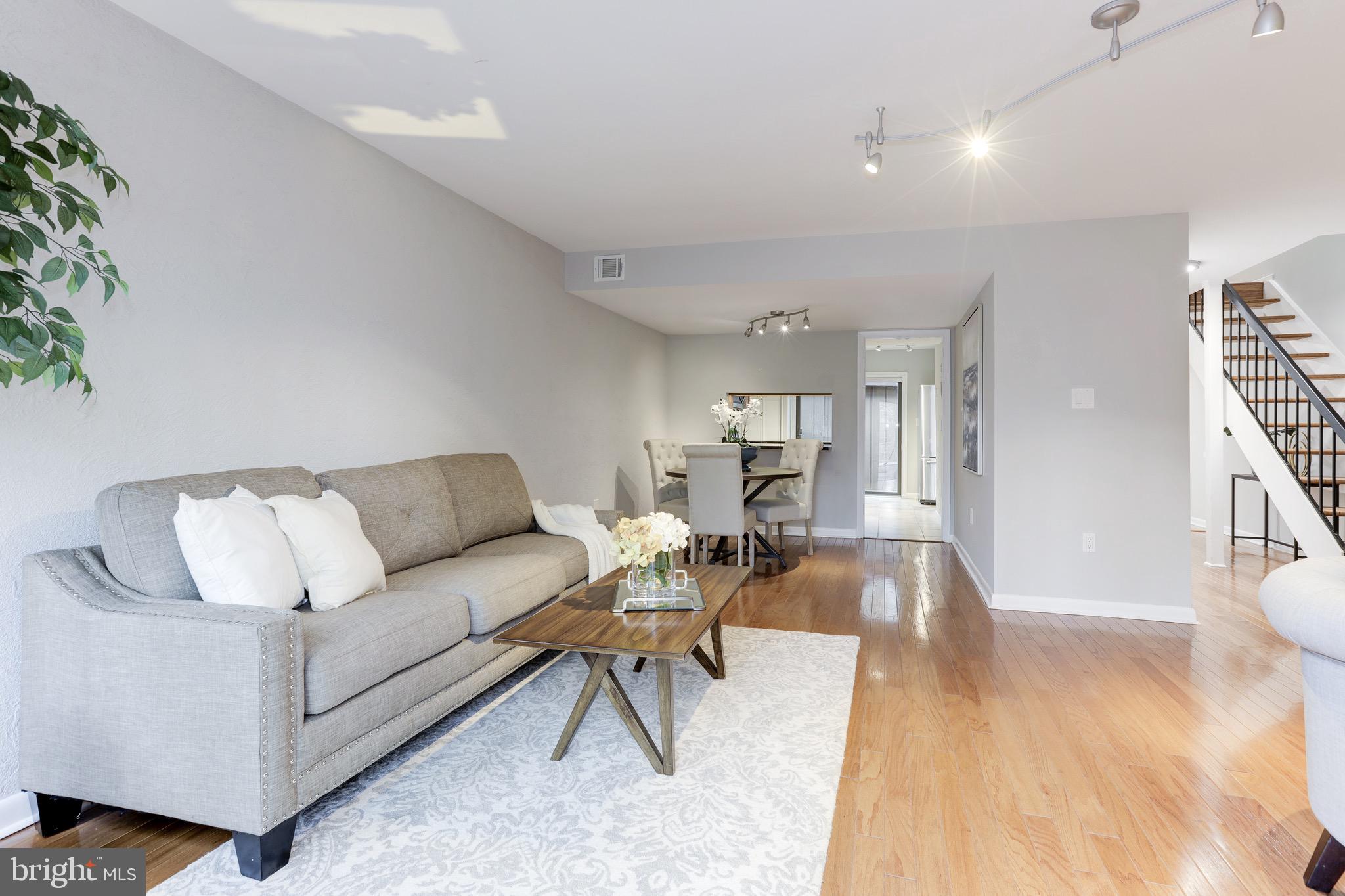 11902 Escalante Court Reston, VA 20191 - Photo 17 of 57 Gallery Image 17