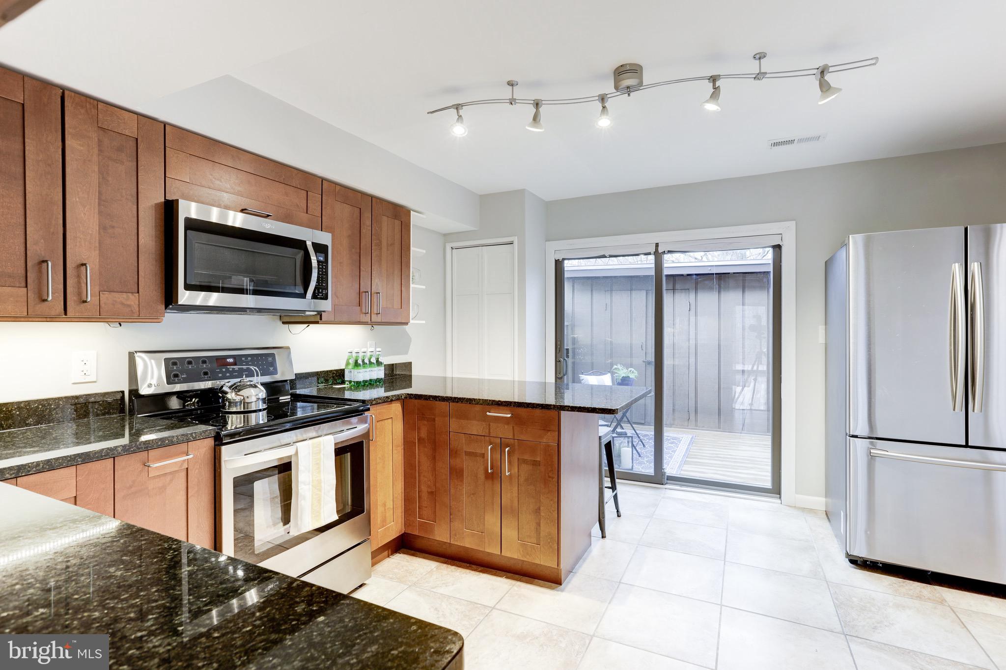 11902 Escalante Court Reston, VA 20191 - Photo 26 of 57 Gallery Image 26