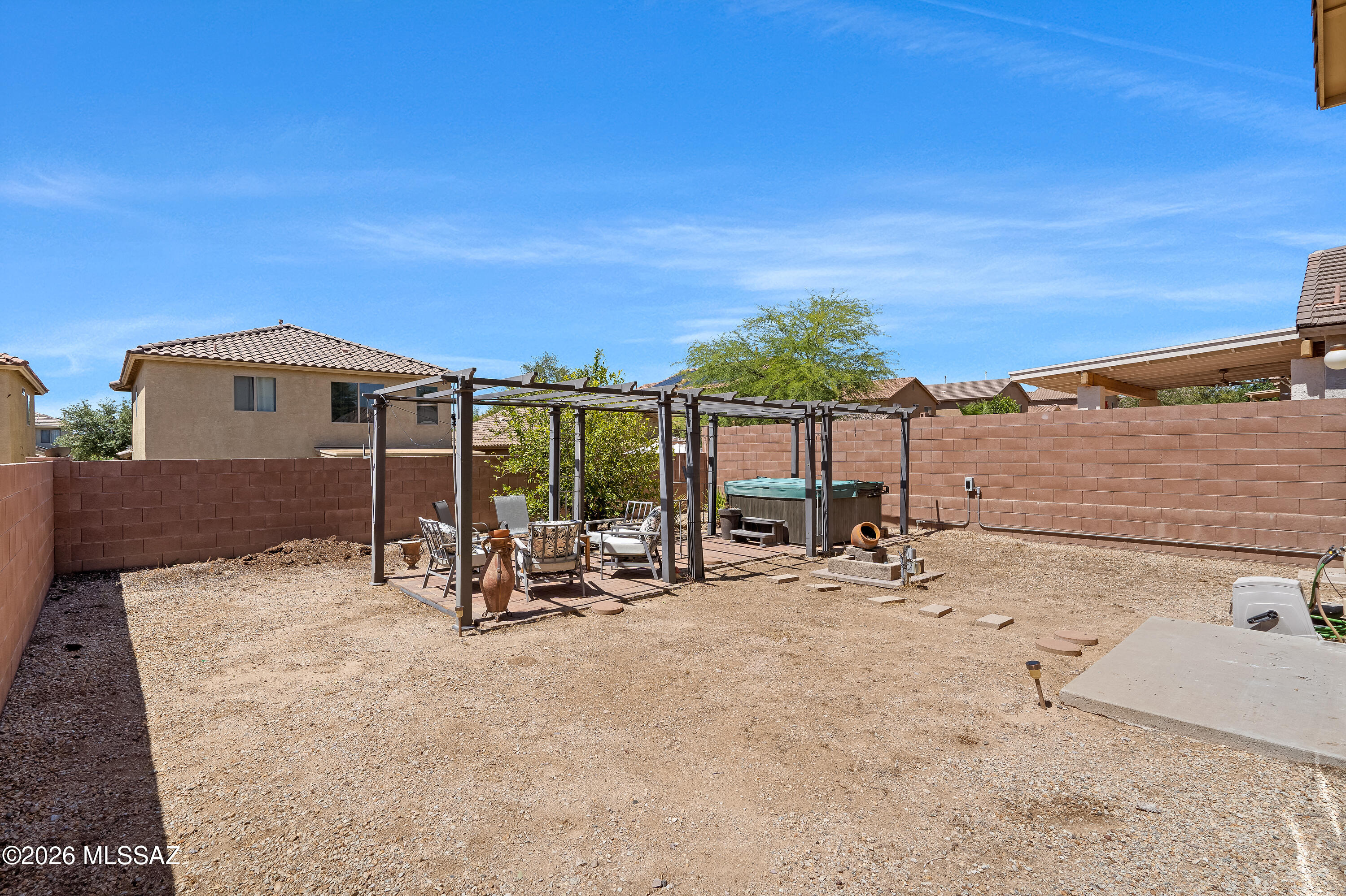 675 West Ash Ridge Drive Green Valley, AZ 85614 - Photo 27 of 33 Backyard