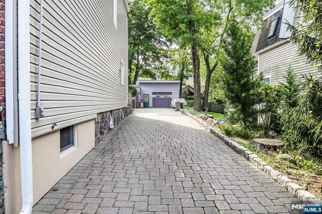 $3,400 | 17 Bogert Street, Closter, NJ 07624