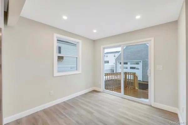 $599,999 | 52 Halycon Road, Lindenhurst, NY 11757