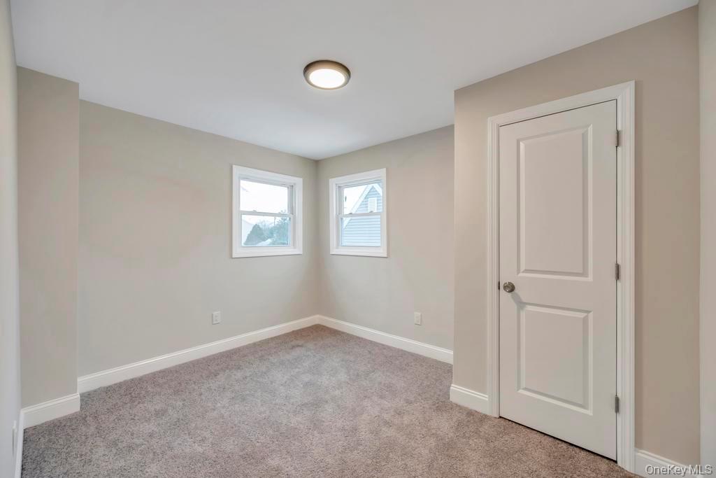 52 Halycon Road Lindenhurst, NY 11757 - Photo 20 of 25