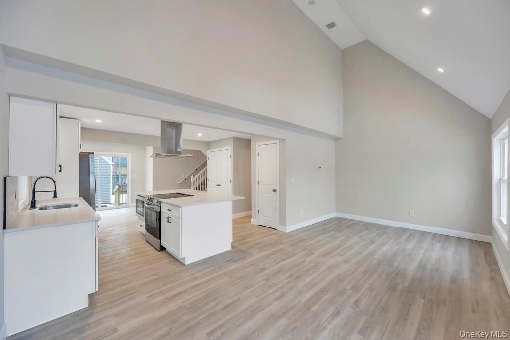 52 Halycon Road Lindenhurst, NY 11757 - Photo 5 of 25